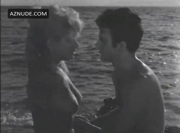 Satan In Blond in Unsorted, photo 21
