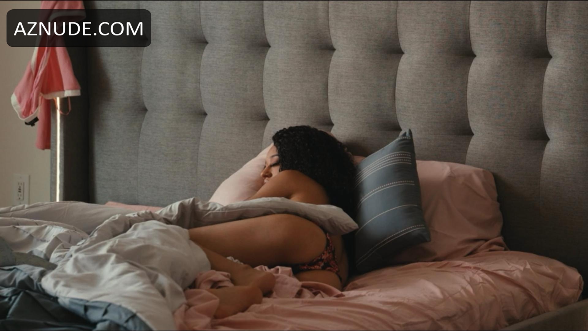 She Likes To Watch in Unsorted, photo 2