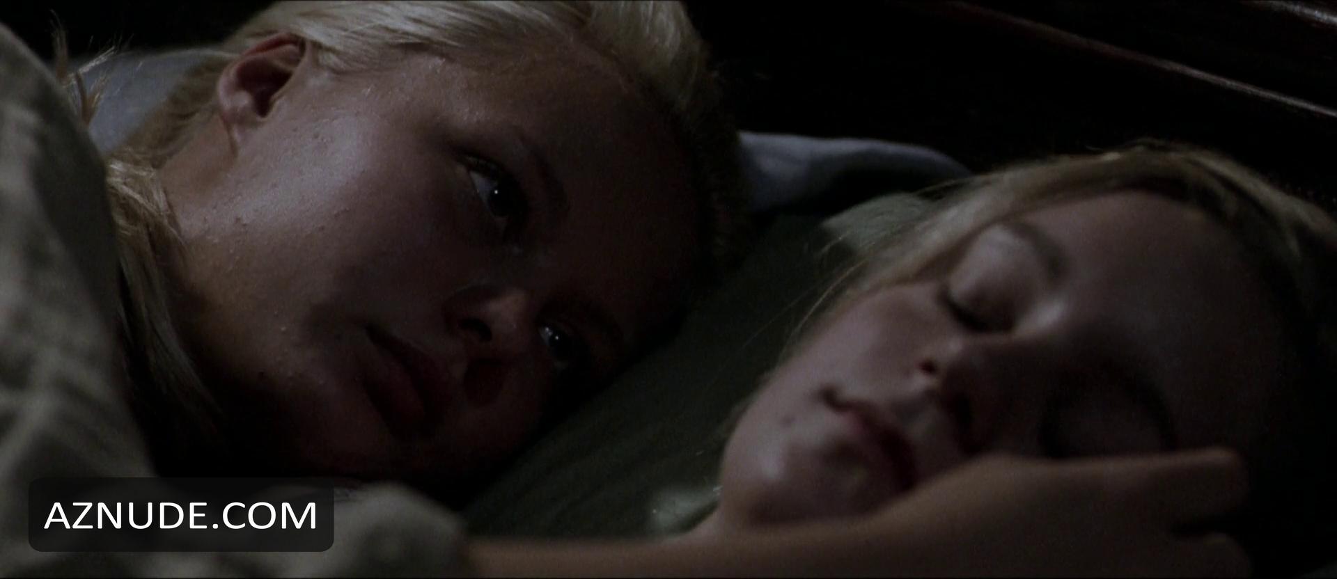 She Monkeys in Unsorted, photo 2