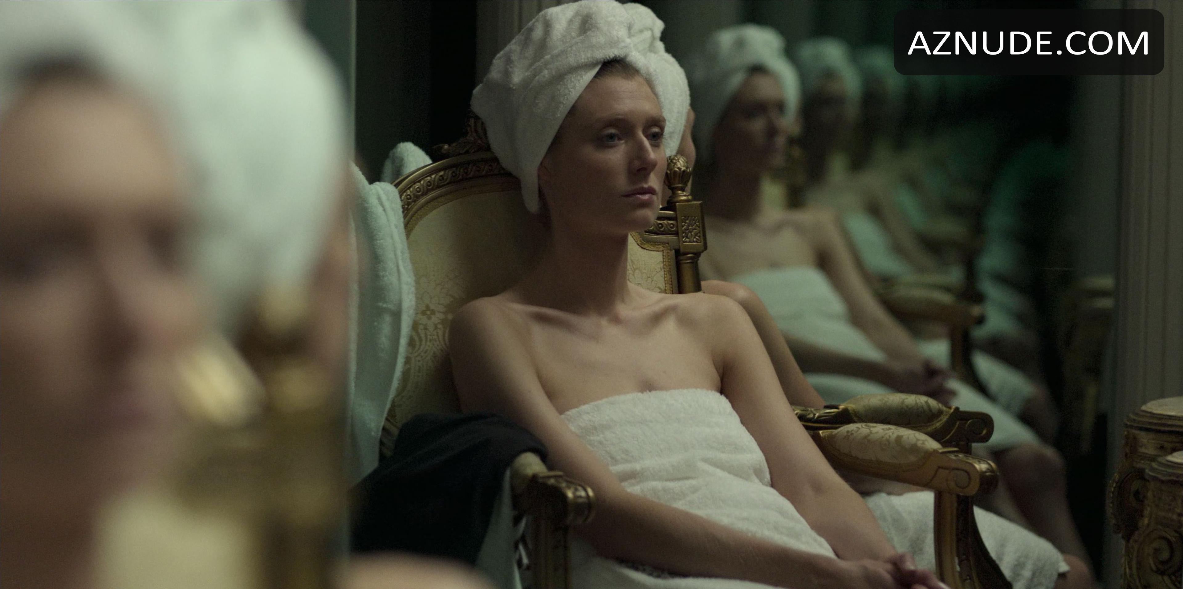 The Crown in Unsorted, photo 11