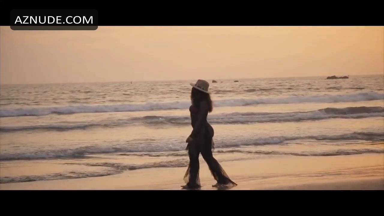 The Female Hustler in Unsorted, photo 2