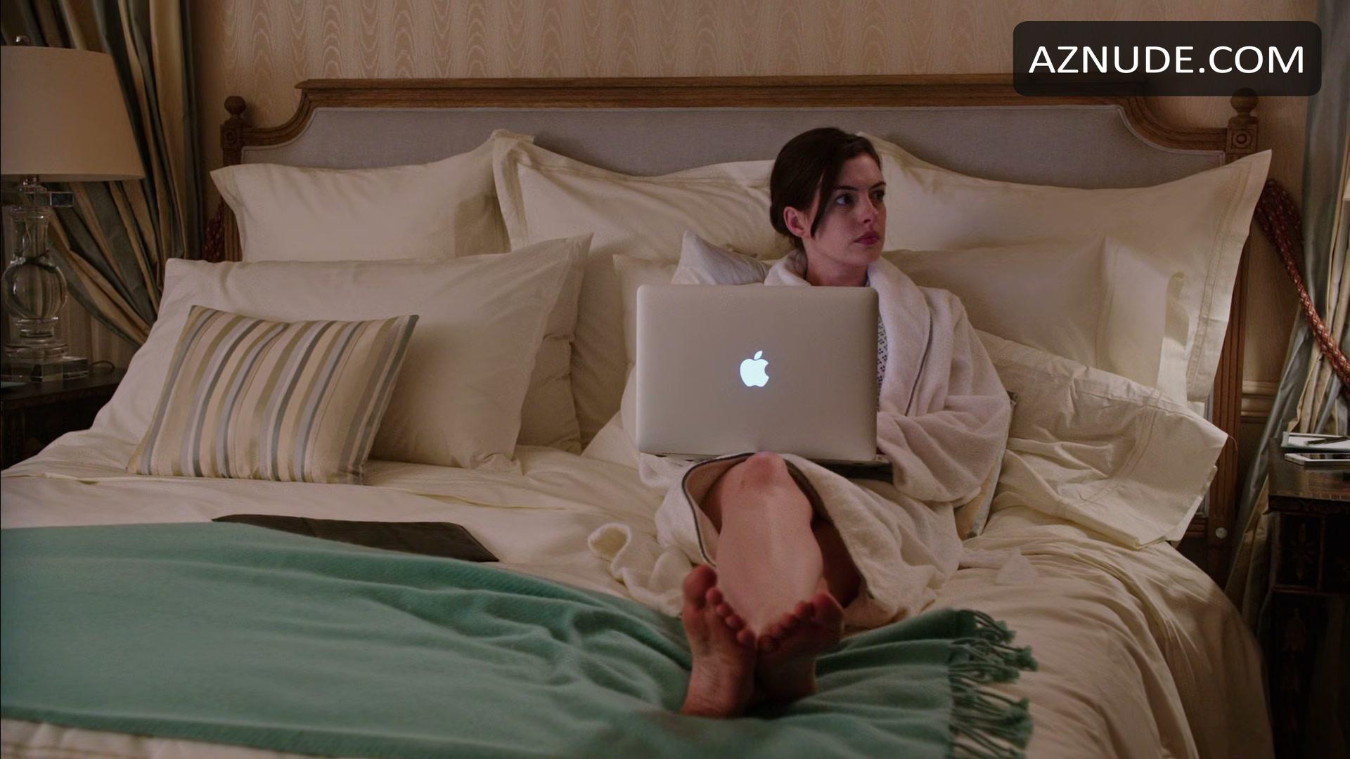 The Intern in Unsorted, photo 16