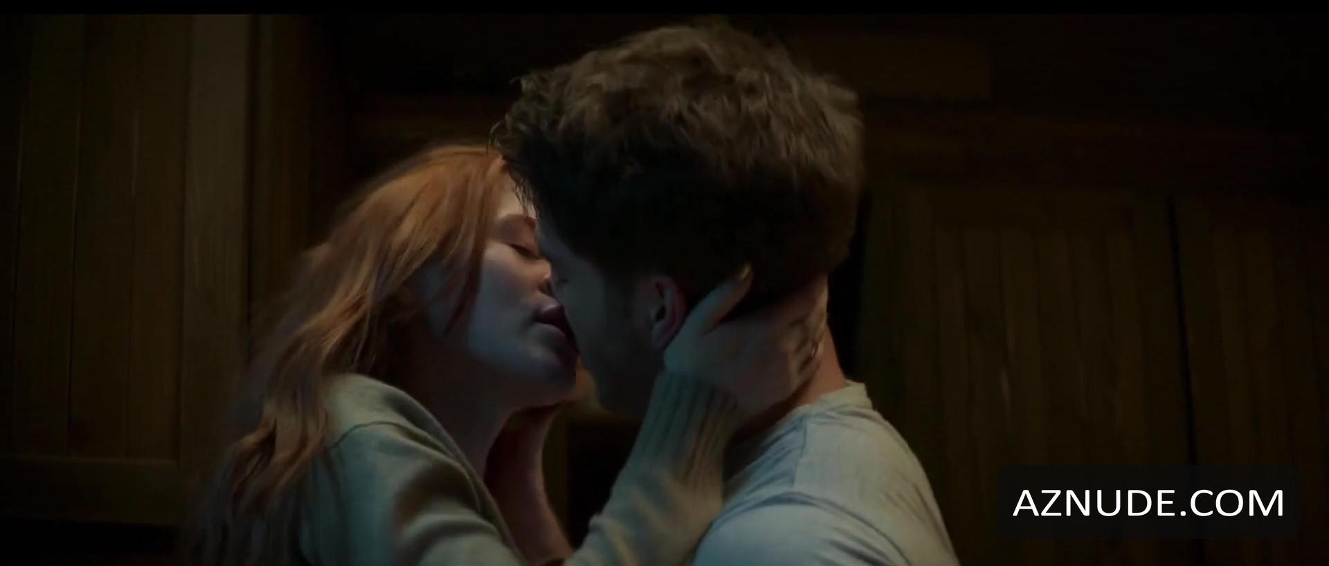 The Strangers: Chapter 1 in Unsorted, photo 3