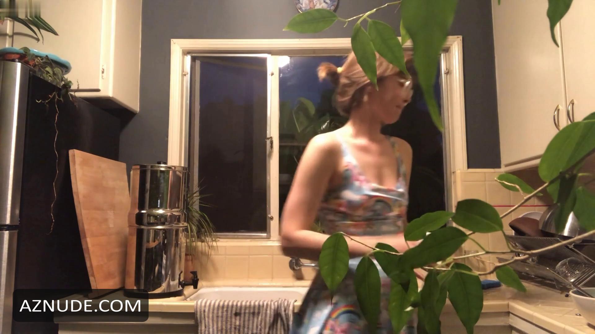 This Is A Woman in Unsorted, photo 1