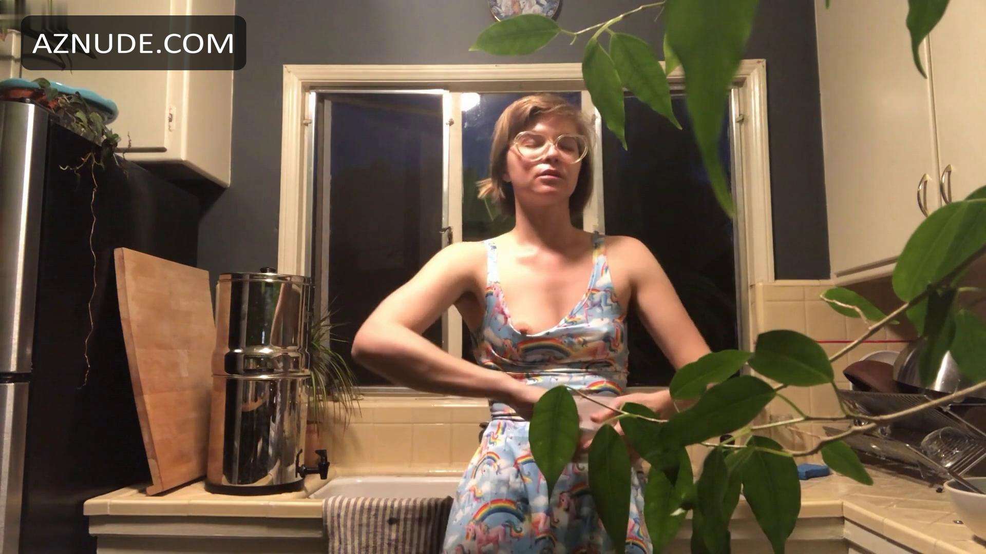 This Is A Woman in Unsorted, photo 5