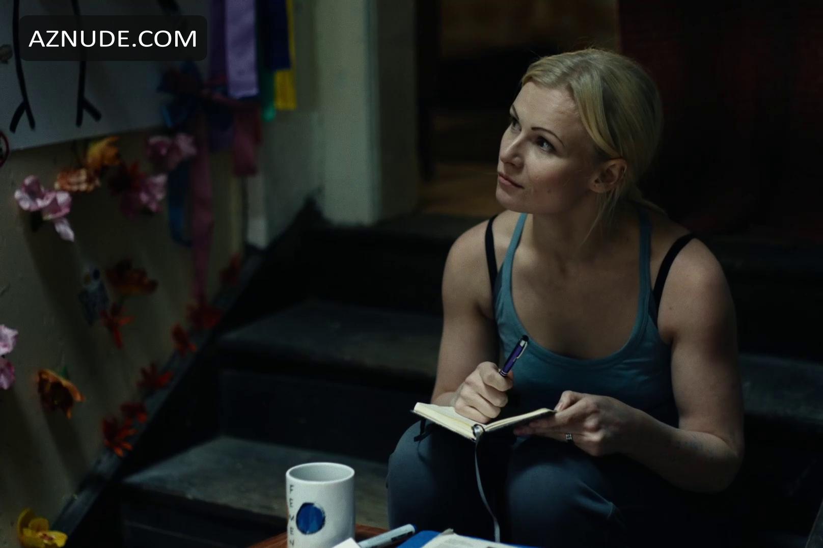Oxana in Oxana, photo 2
