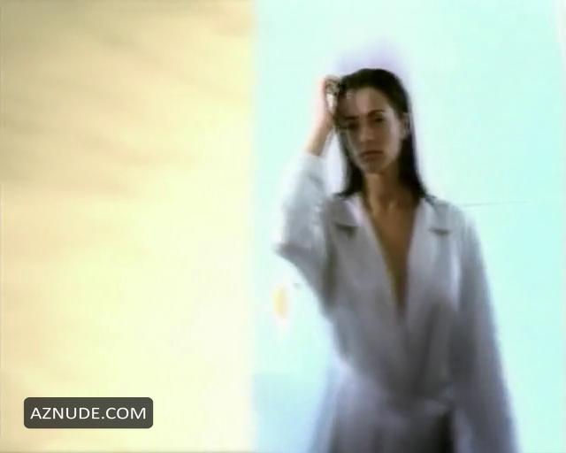 Ricardo Arjona: Desnuda in Ricardo Arjona Desnuda, photo 17