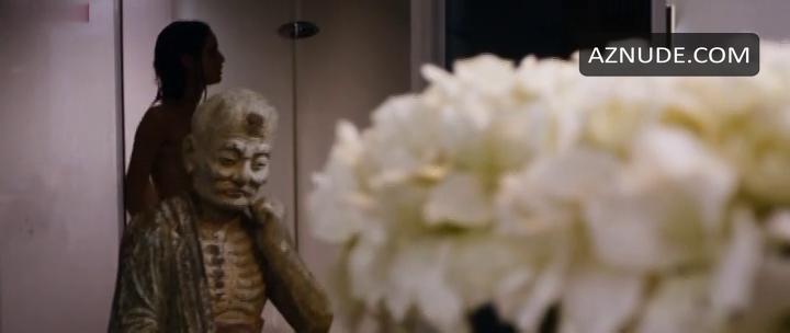 Valentina Belle in Il Permesso 48 Ore Fuori, photo 1