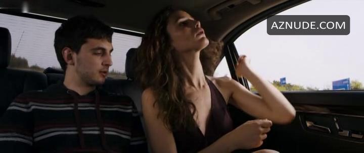 Valentina Belle in Il Permesso 48 Ore Fuori, photo 9