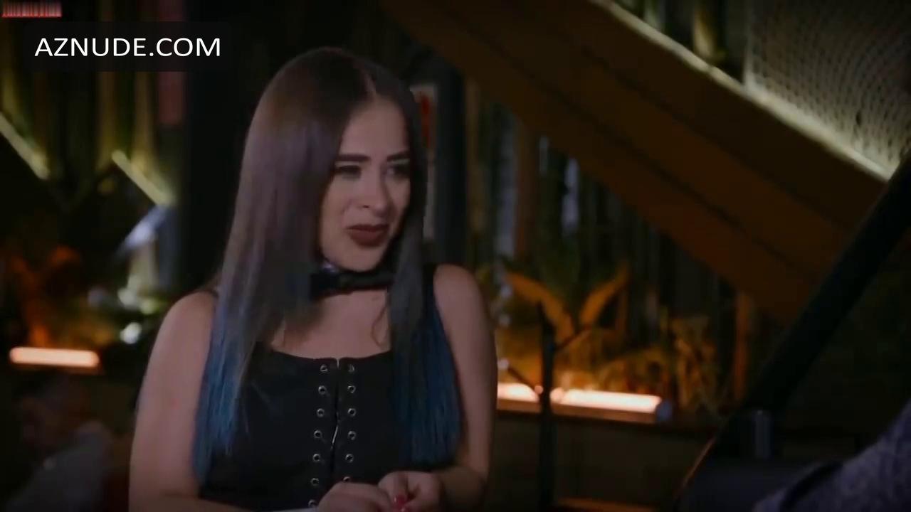 Valentina Escobedo in Como Dice El Dicho, photo 3