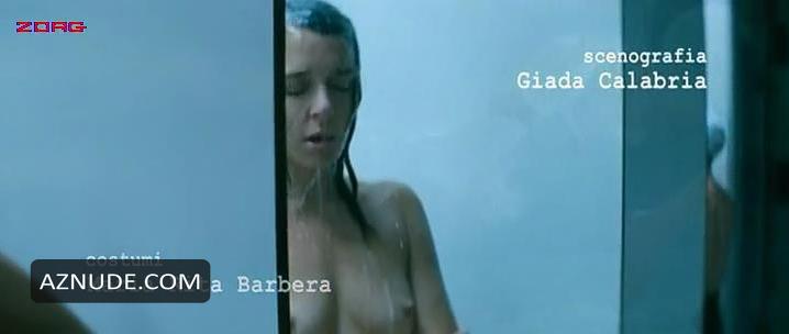 Valeria Golino in Giulia Doesn T Date At Night, photo 1