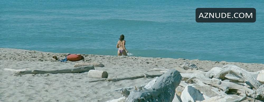 Valeria Golino in Giulia Doesn T Date At Night, photo 4
