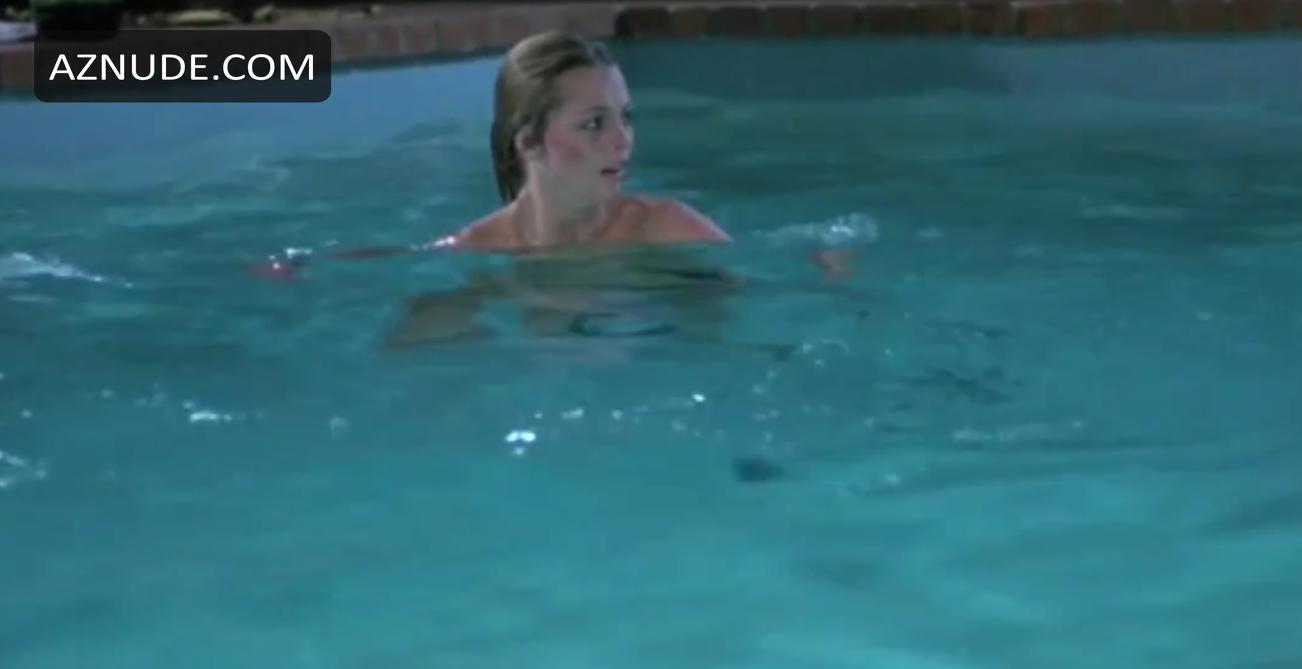 Val Kline in The Beach Girls, photo 6