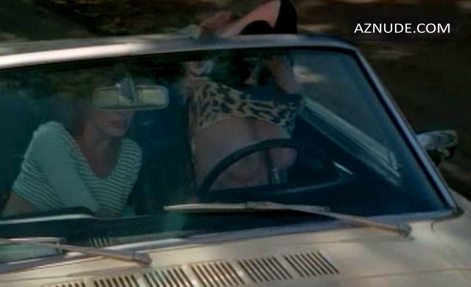 Val Kline in The Beach Girls, photo 7