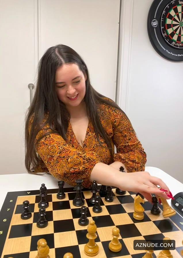 Vanessa Descarrega in Chess Girls, photo 3