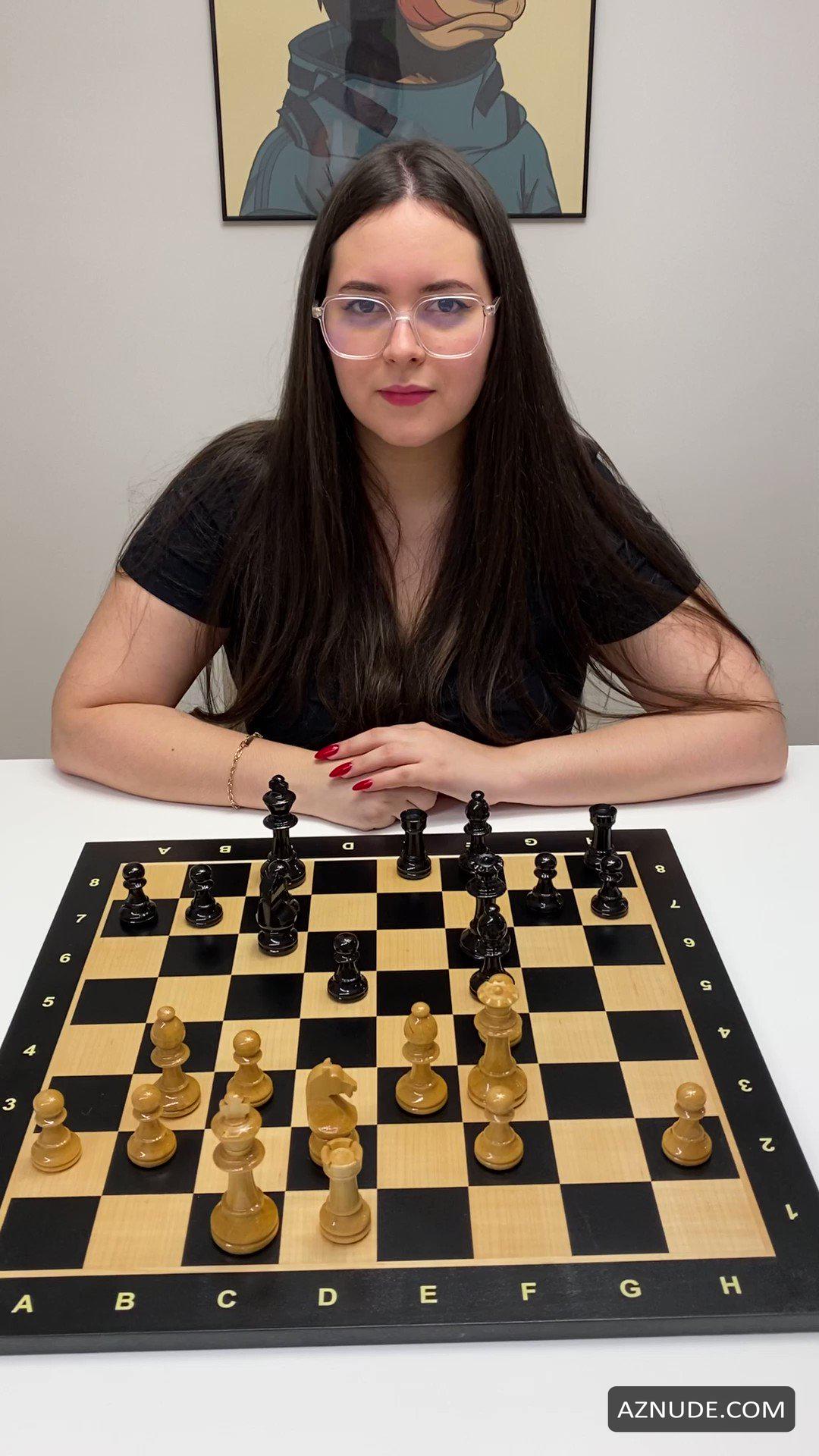 Vanessa Descarrega in Chess Girls, photo 9