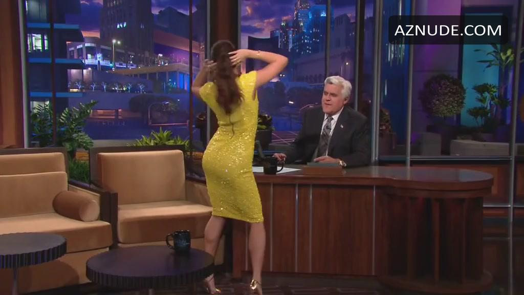 Vanessa Hudgens in The Tonight Show, photo 19