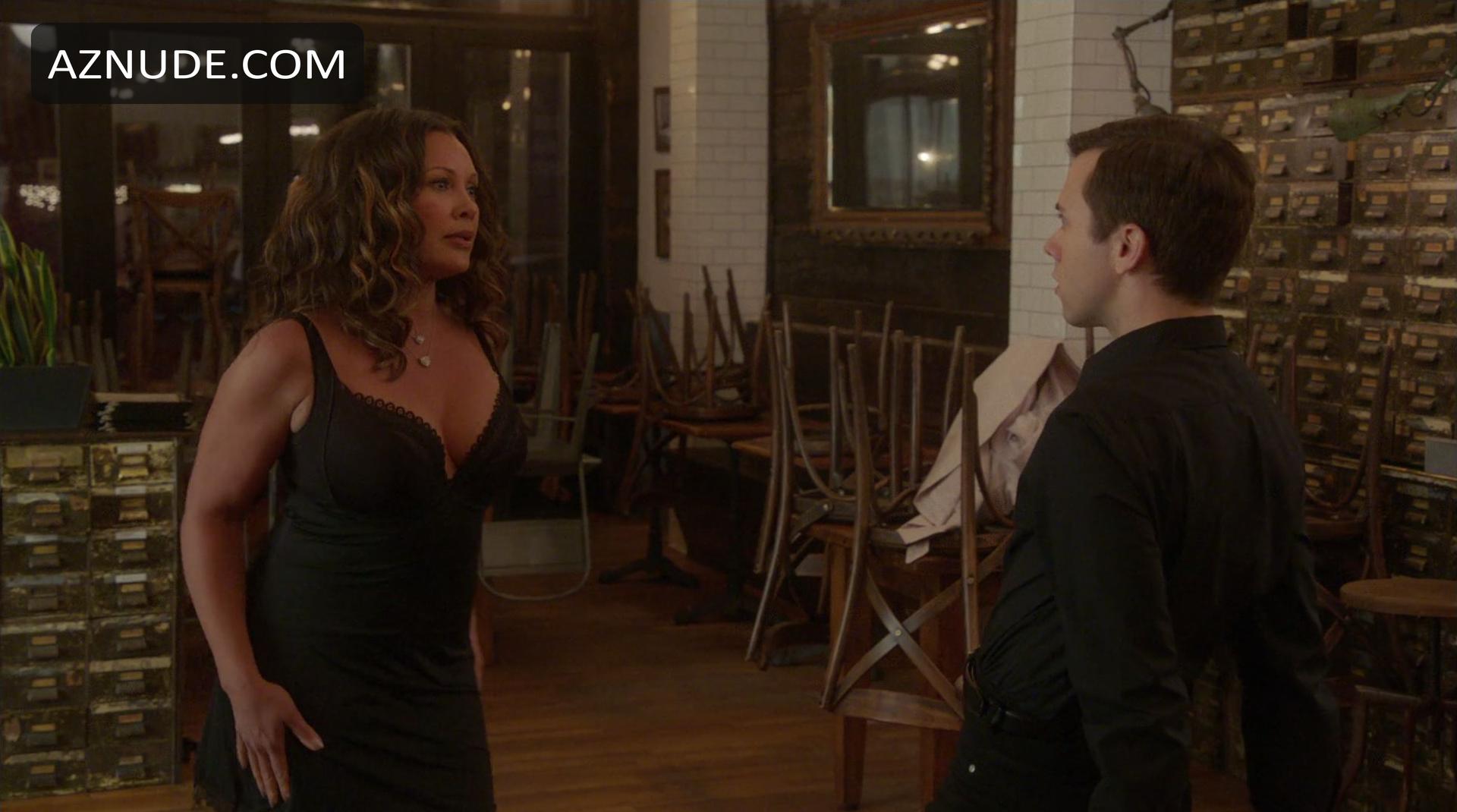 Vanessa L. Williams in Difficult People, photo 1