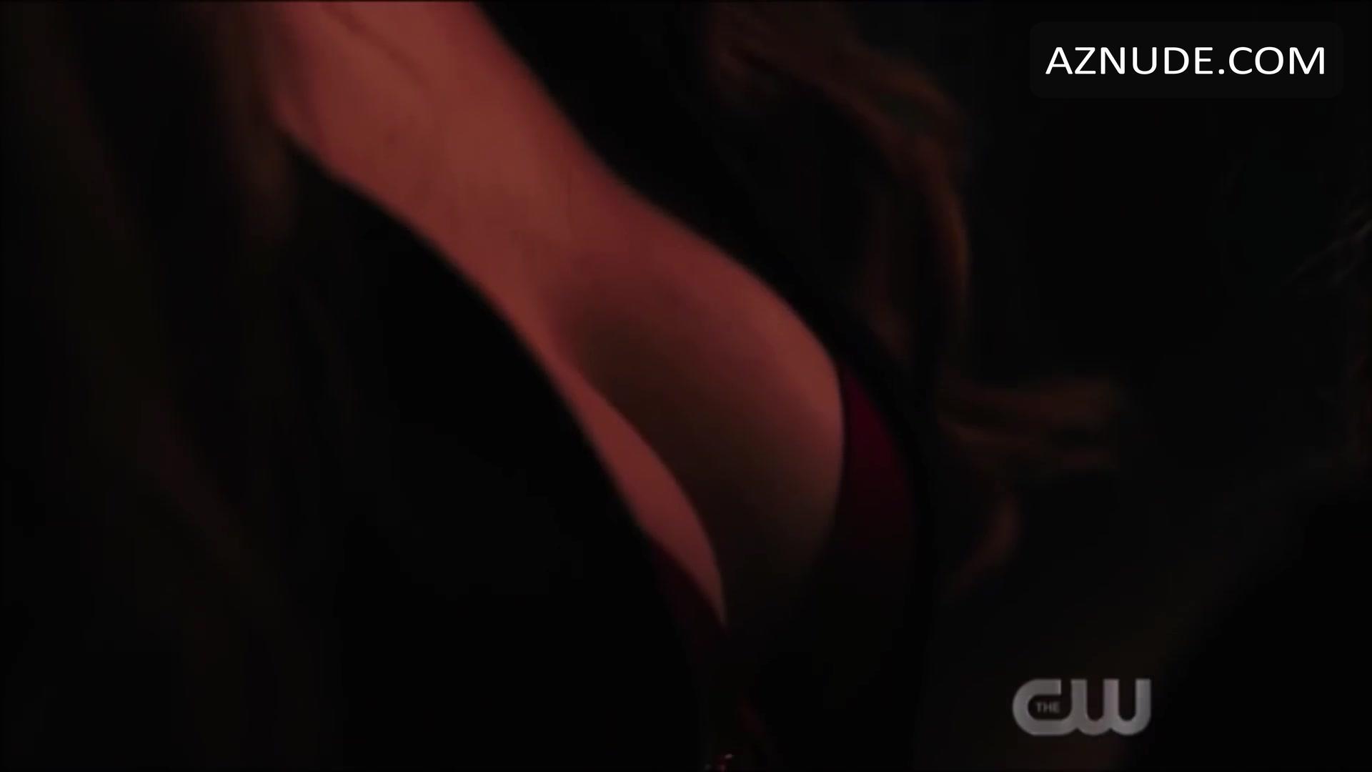 Vanessa Morgan in Riverdale, photo 3