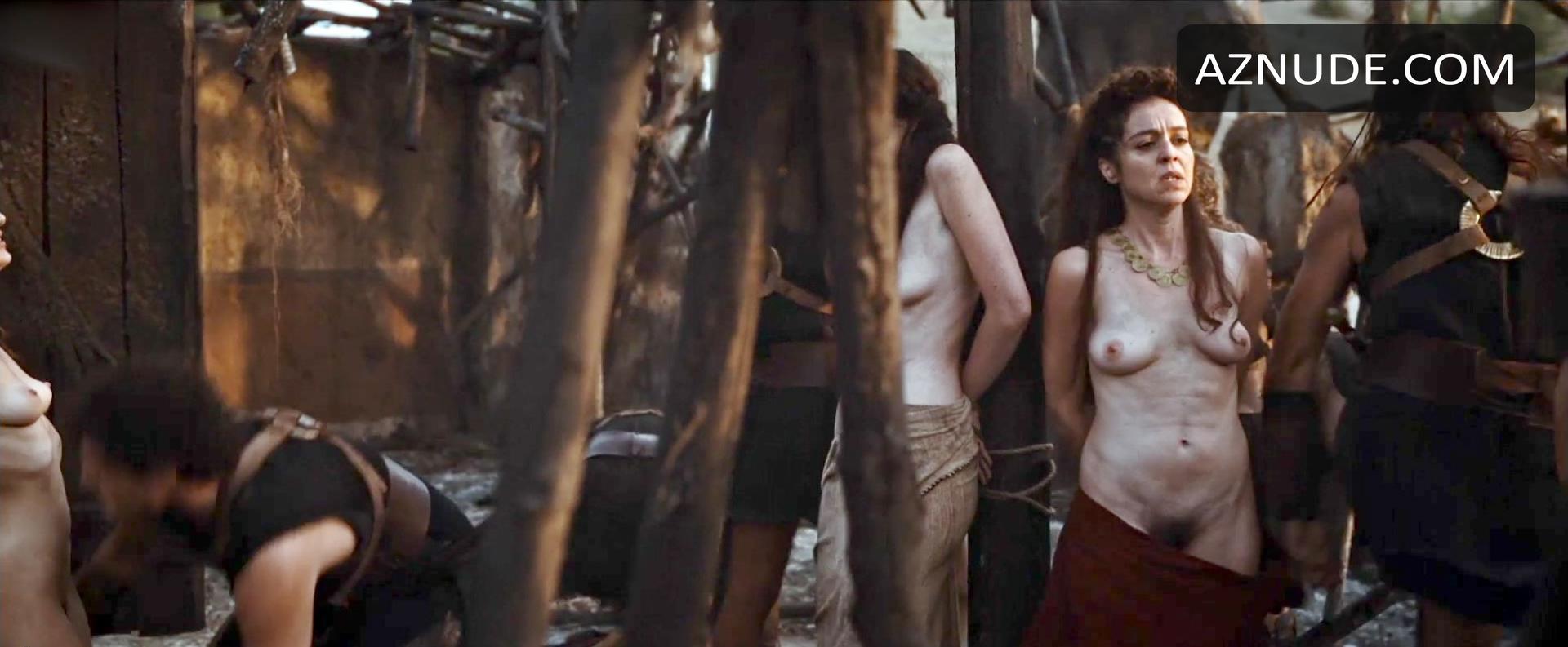 Vanessa Scalera in Romulus, photo 12