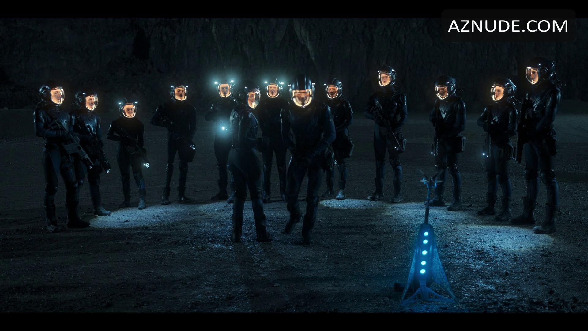 Varada Sethu in Doctor Who Fifteenth Doctor, photo 3