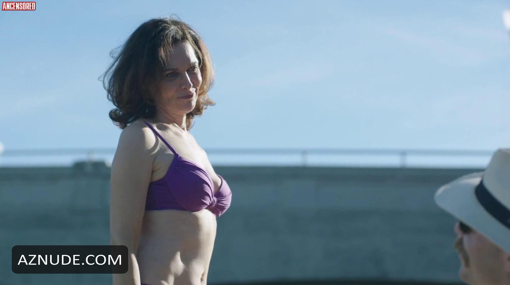 Varda Appleton in Cut And Chop, photo 5