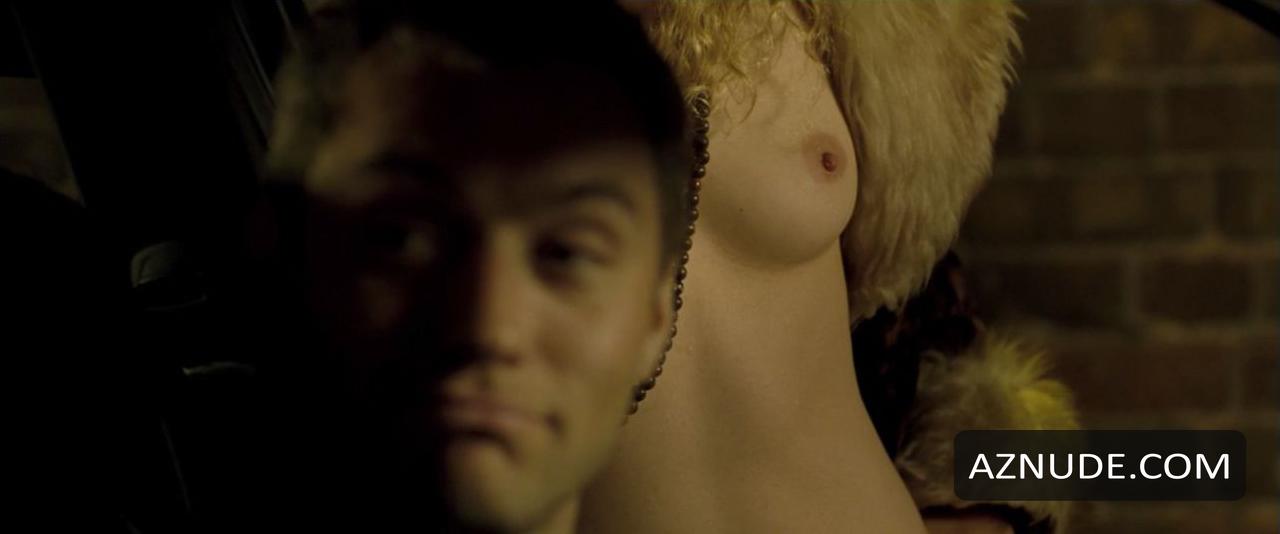 Vera Farmiga in Breaking And Entering, photo 4