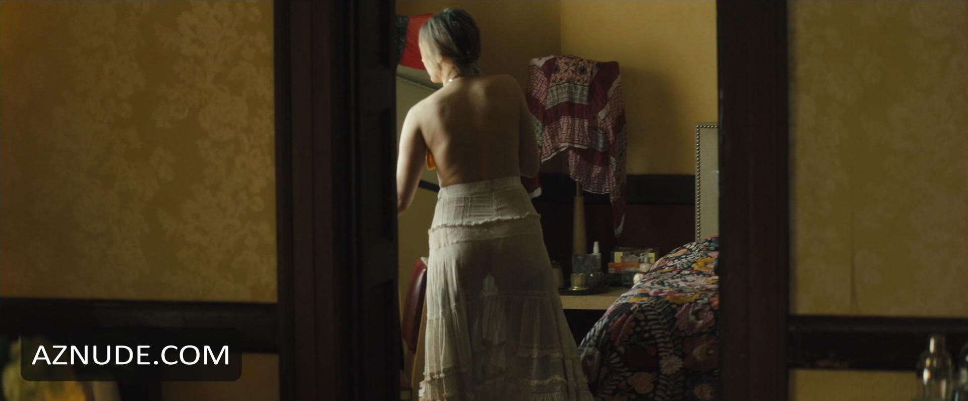 Vera Farmiga in Captive State, photo 1