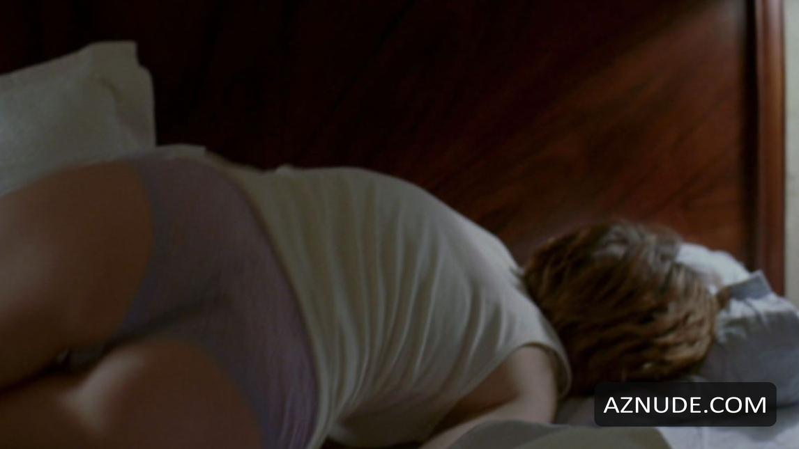 Vera Farmiga in Joshua, photo 4