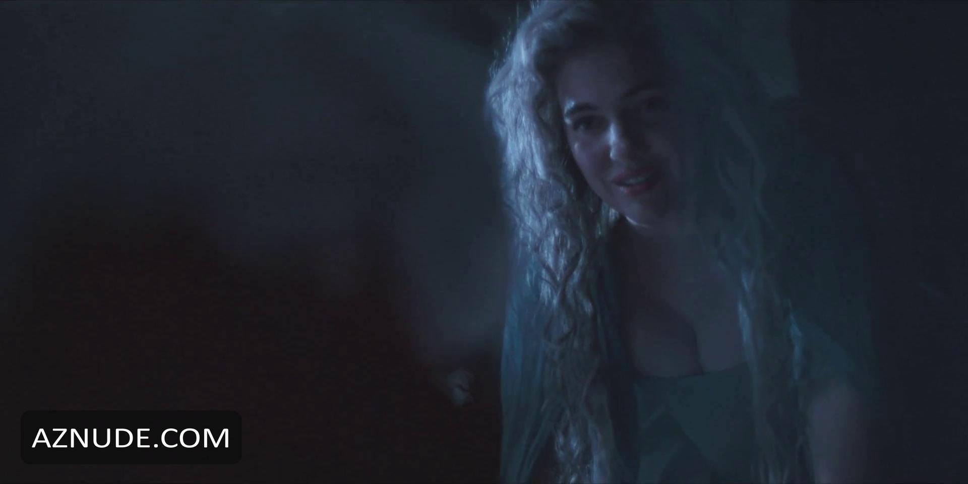 Verena Altenberger in Mozart Mozart, photo 8
