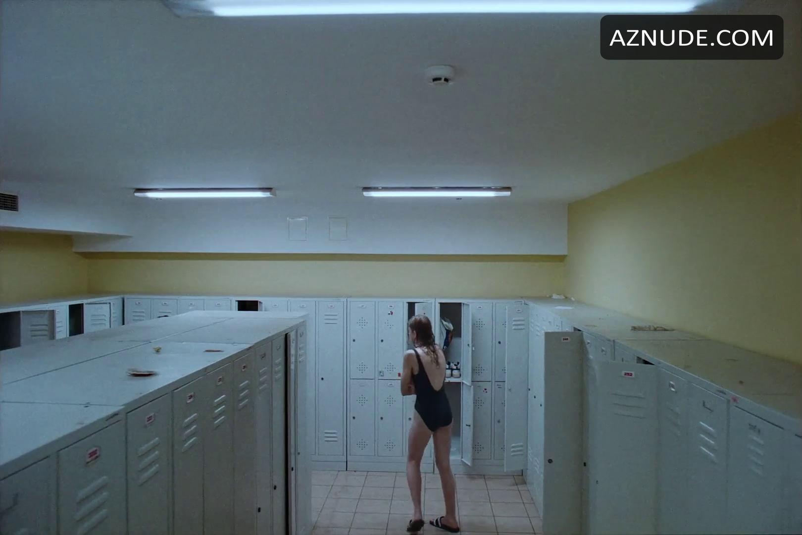 Vesta Matulyte in Toxic, photo 5