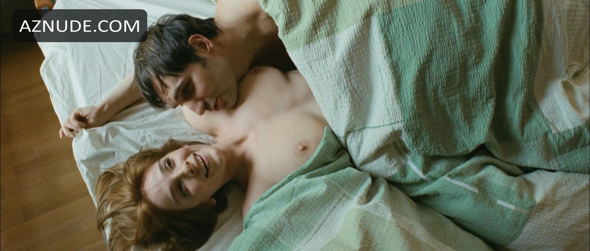 Vica Kerekes in Shameless, photo 10