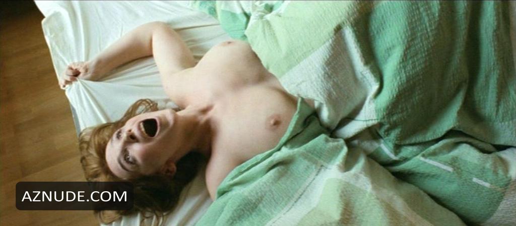 Vica Kerekes in Shameless, photo 12
