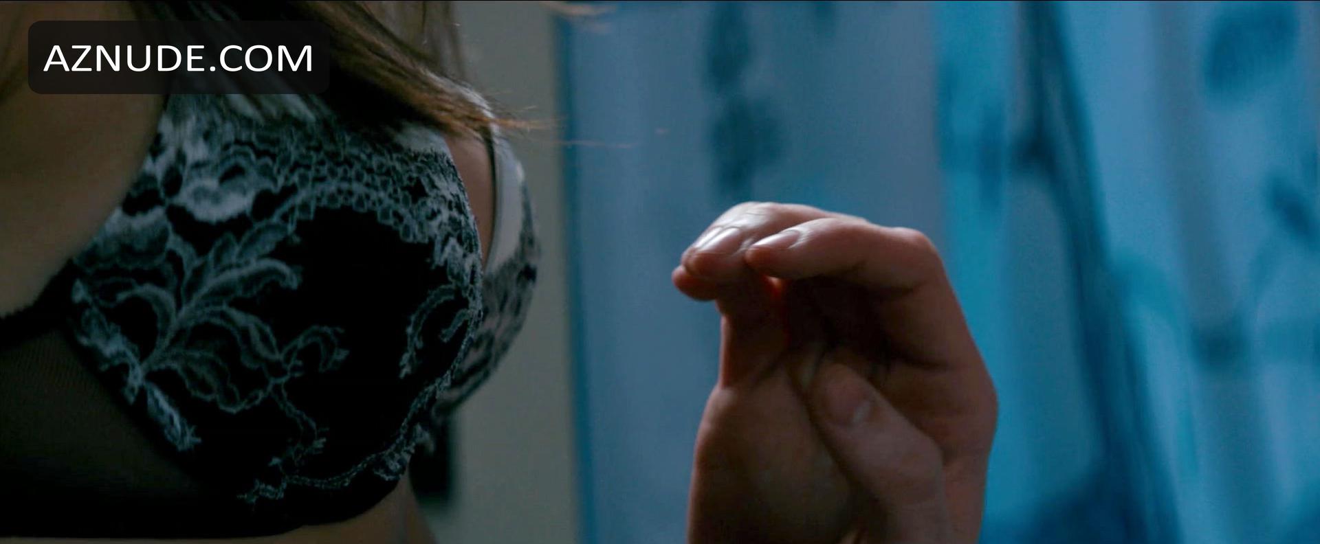 Victoria Justice in Naomi And Ely's No Kiss List, photo 10