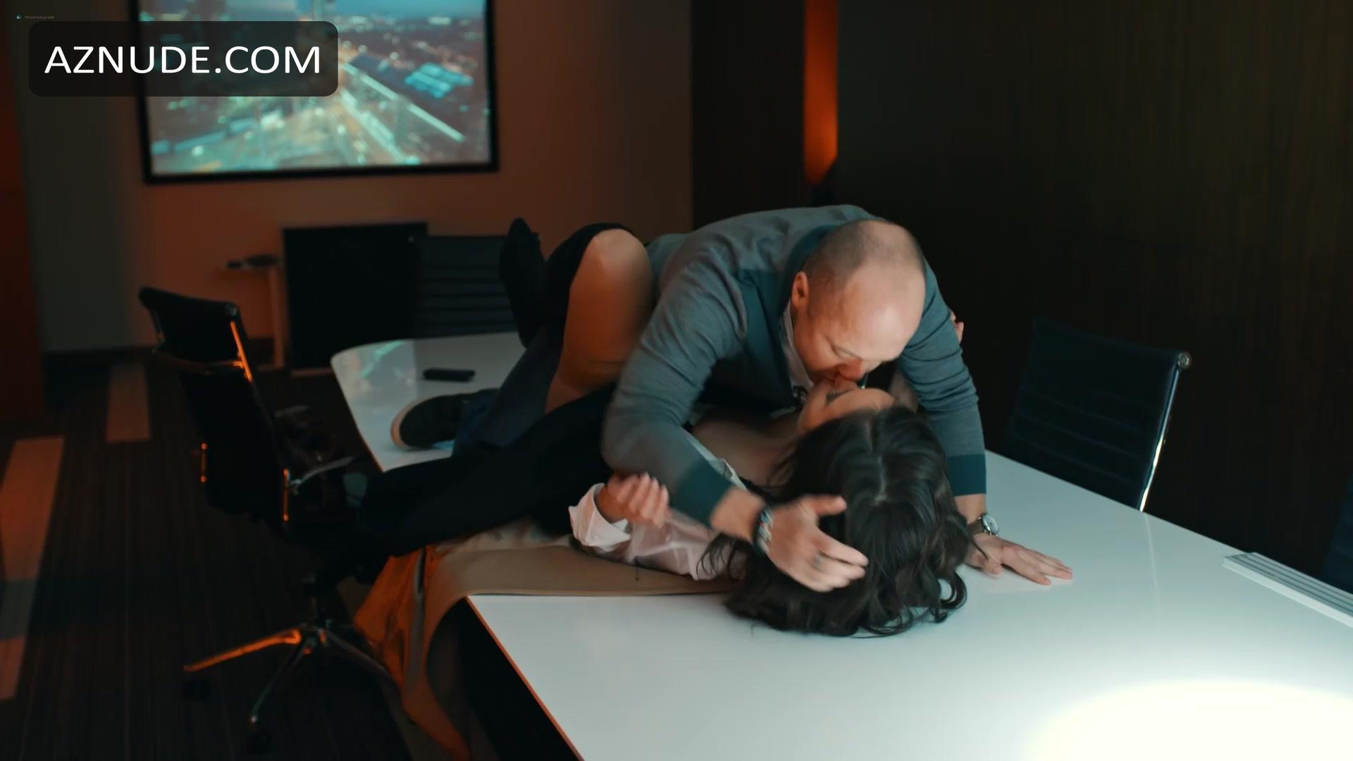Vilma Kutaviciute in Alibi, photo 6