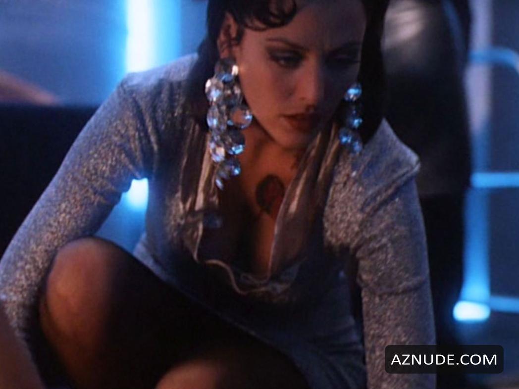Virginia Madsen in Blue Tiger, photo 5