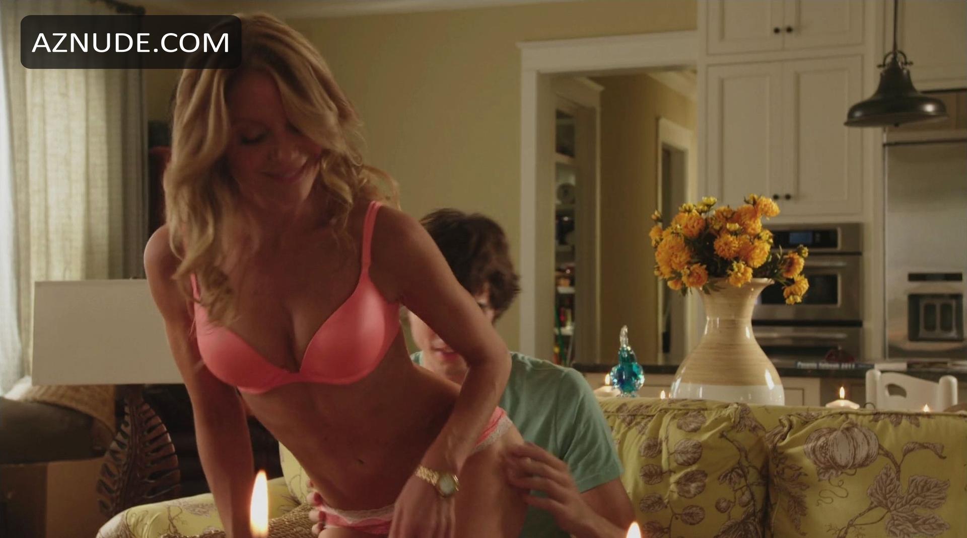 Virginia Williams in 10 Rules For Sleeping Around, photo 19