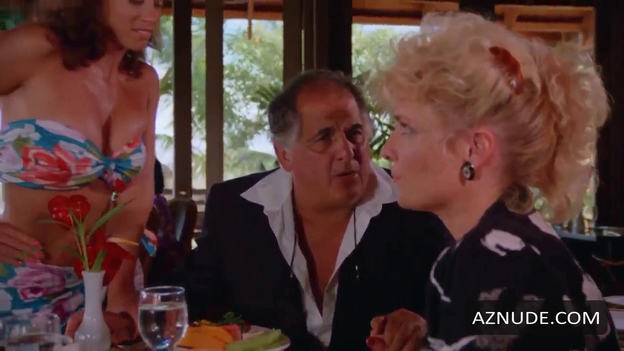 Viviane Brahms in Hard Ticket To Hawaii, photo 2