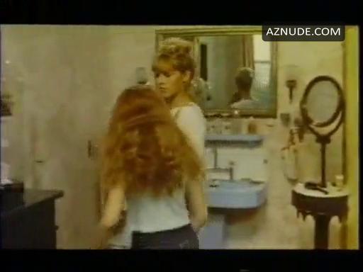 Vous Interessez-vous A La Chose? in Unsorted, photo 3