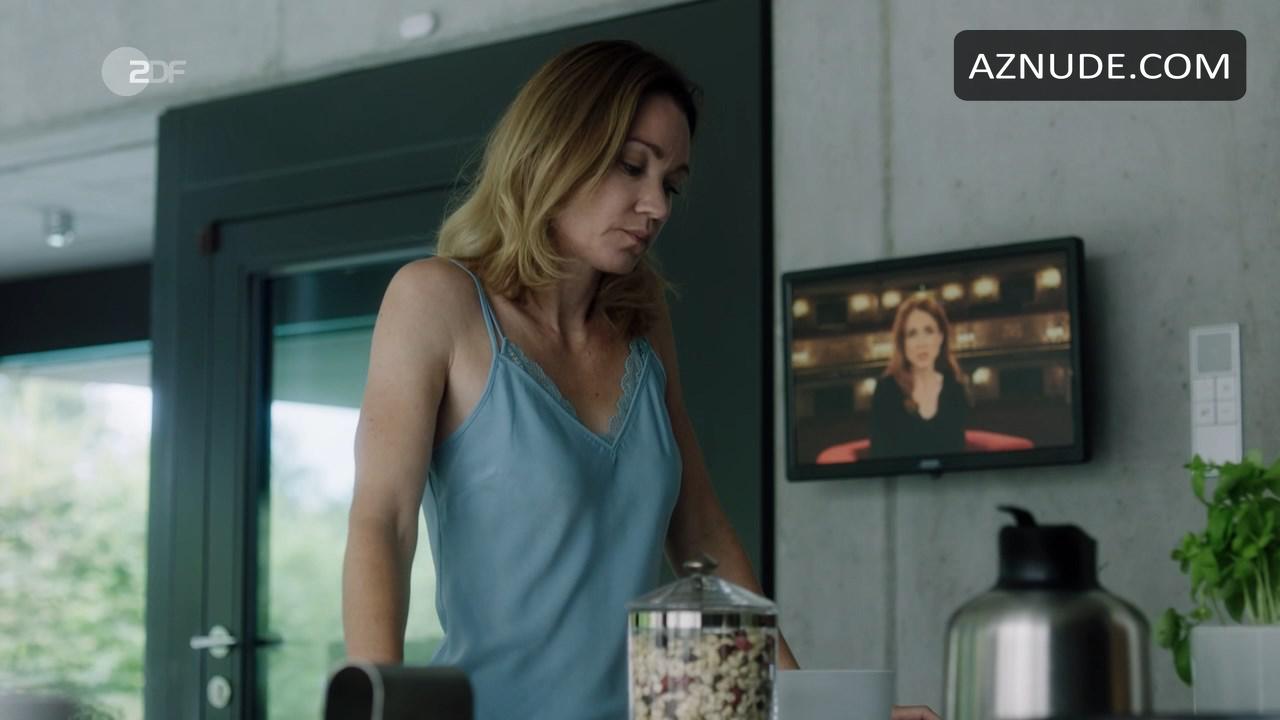 Wer Rettet Emily in Unsorted, photo 3