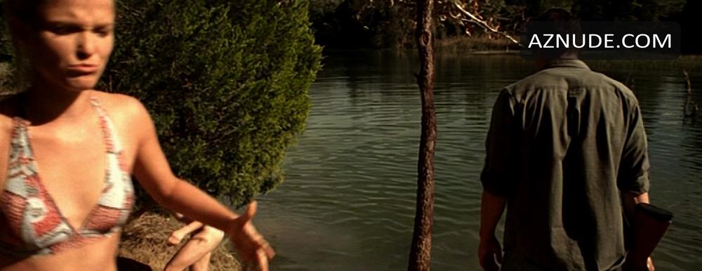 Whitney Able in All The Boys Love Mandy Lane, photo 2