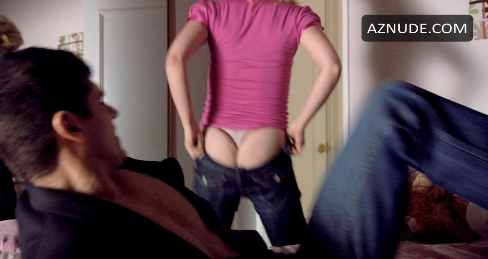 Whitney Able in Bad Actress, photo 2