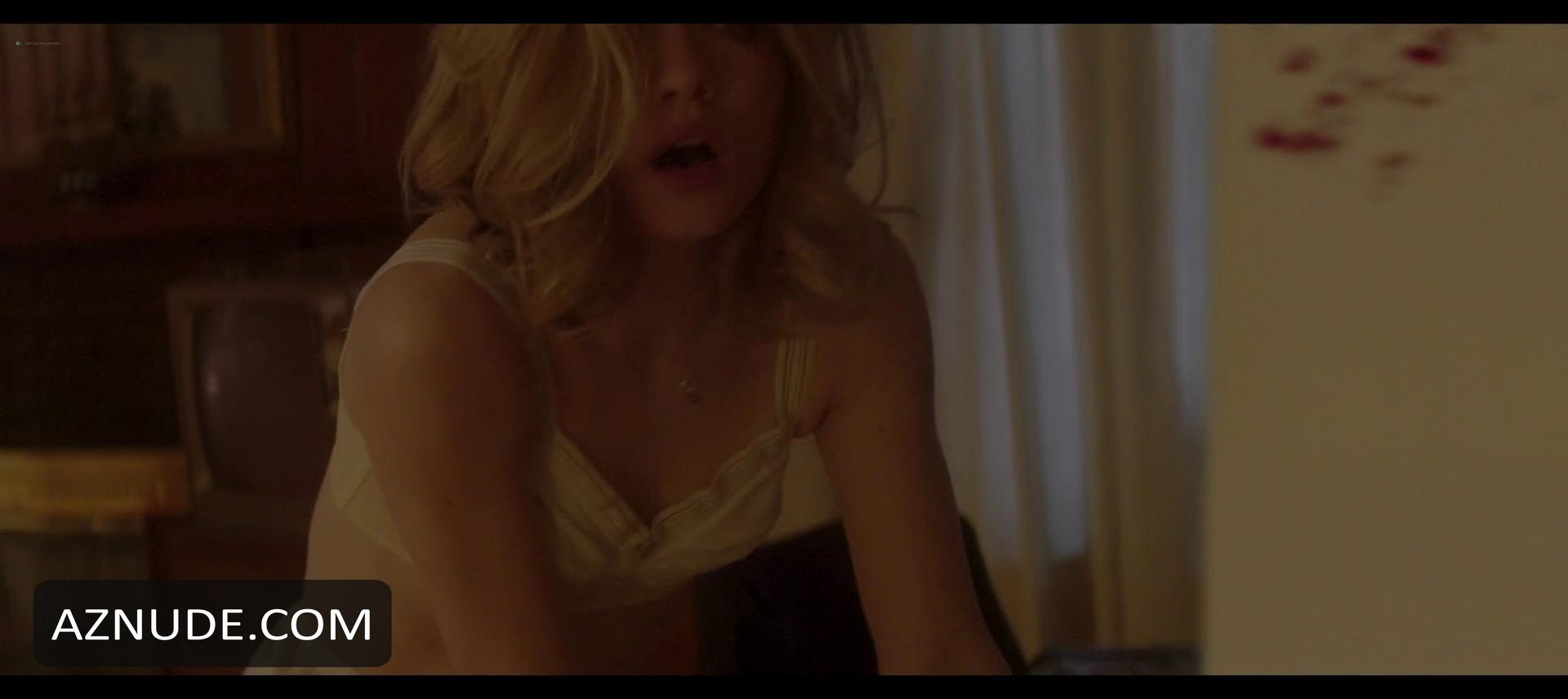 Willa Fitzgerald in 181 2, photo 2