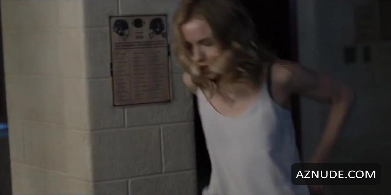 Willa Fitzgerald in Dare Me, photo 11