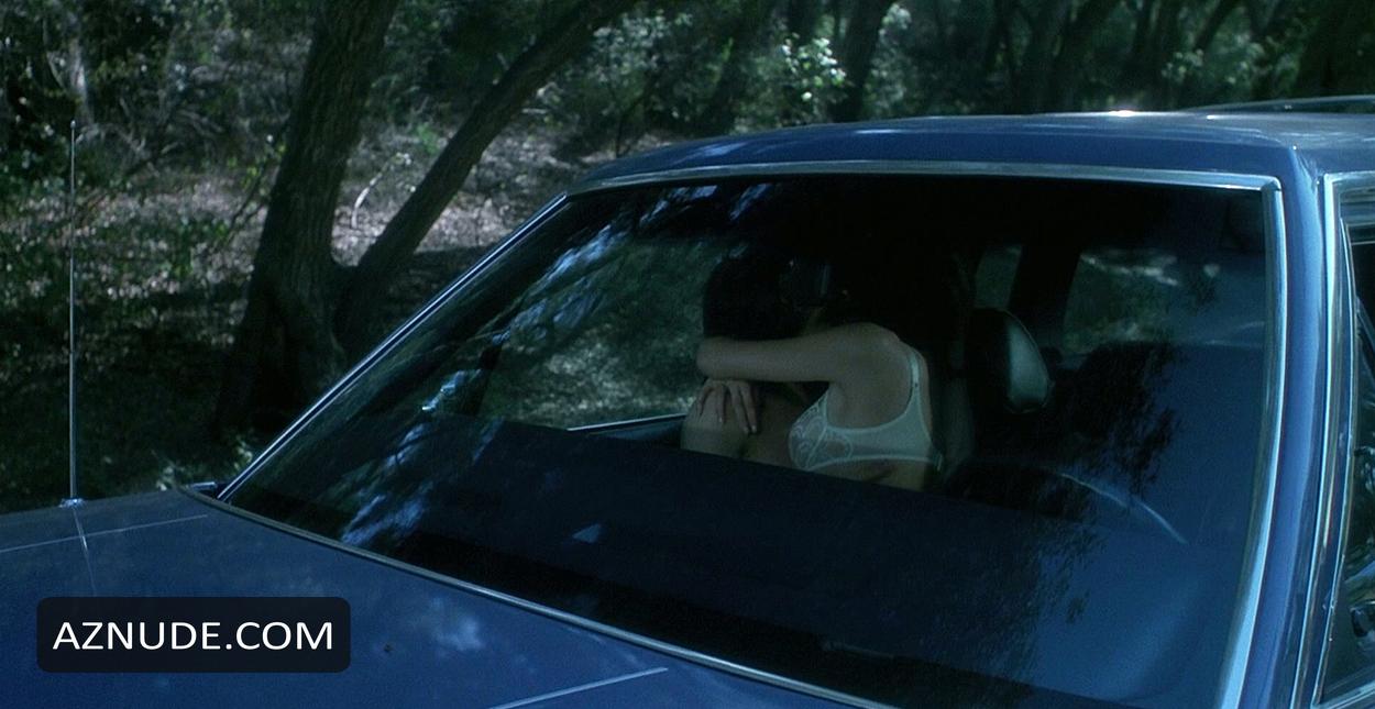 Winona Ryder in Heathers, photo 3