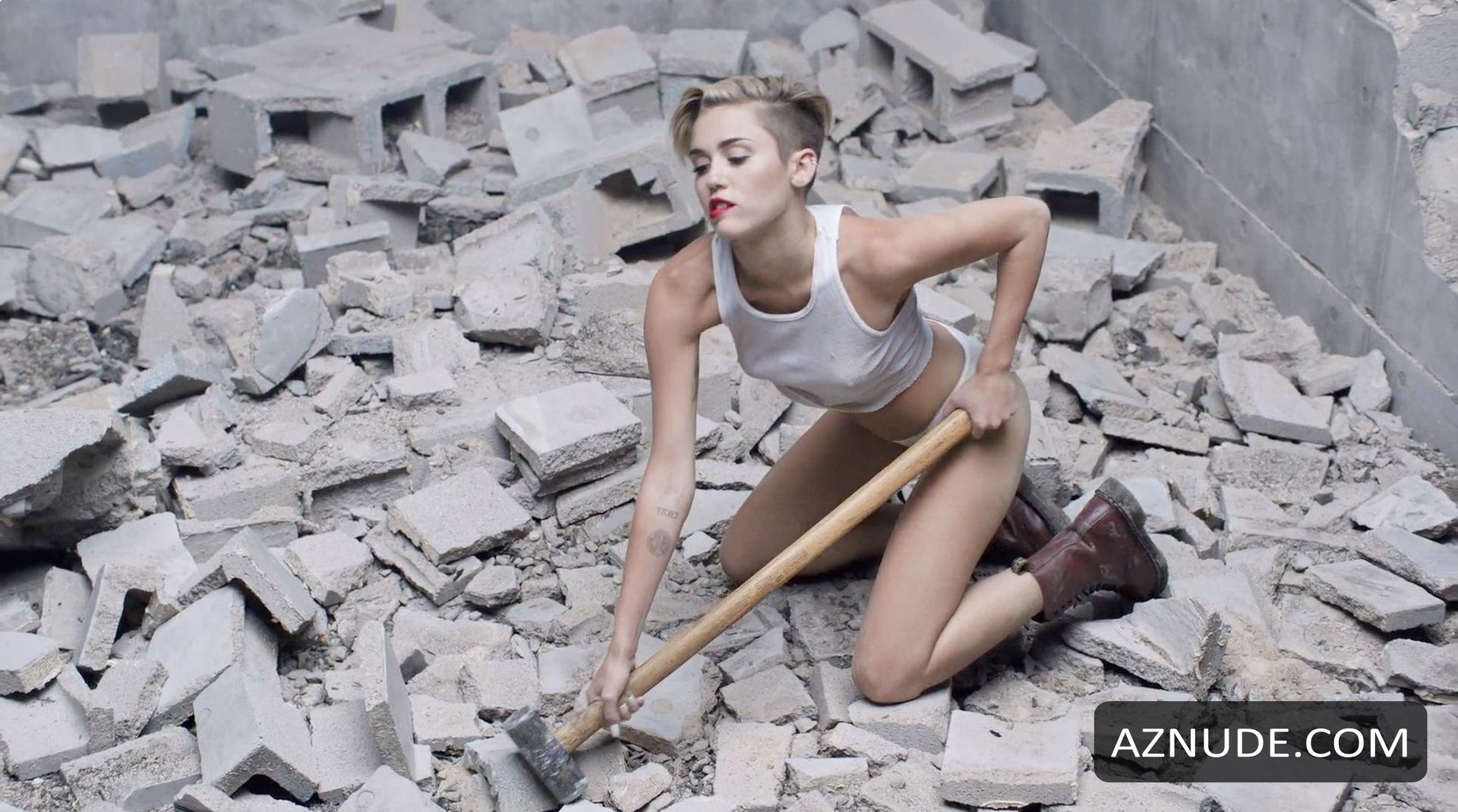 Wrecking Ball in Unsorted, photo 5
