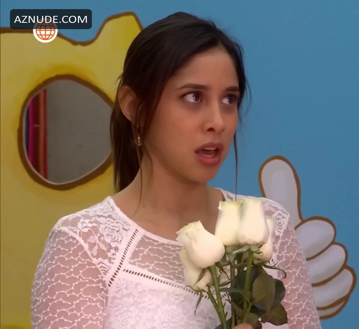 Ximena Palomino Cosio in Al Fondo Hay Sitio, photo 9