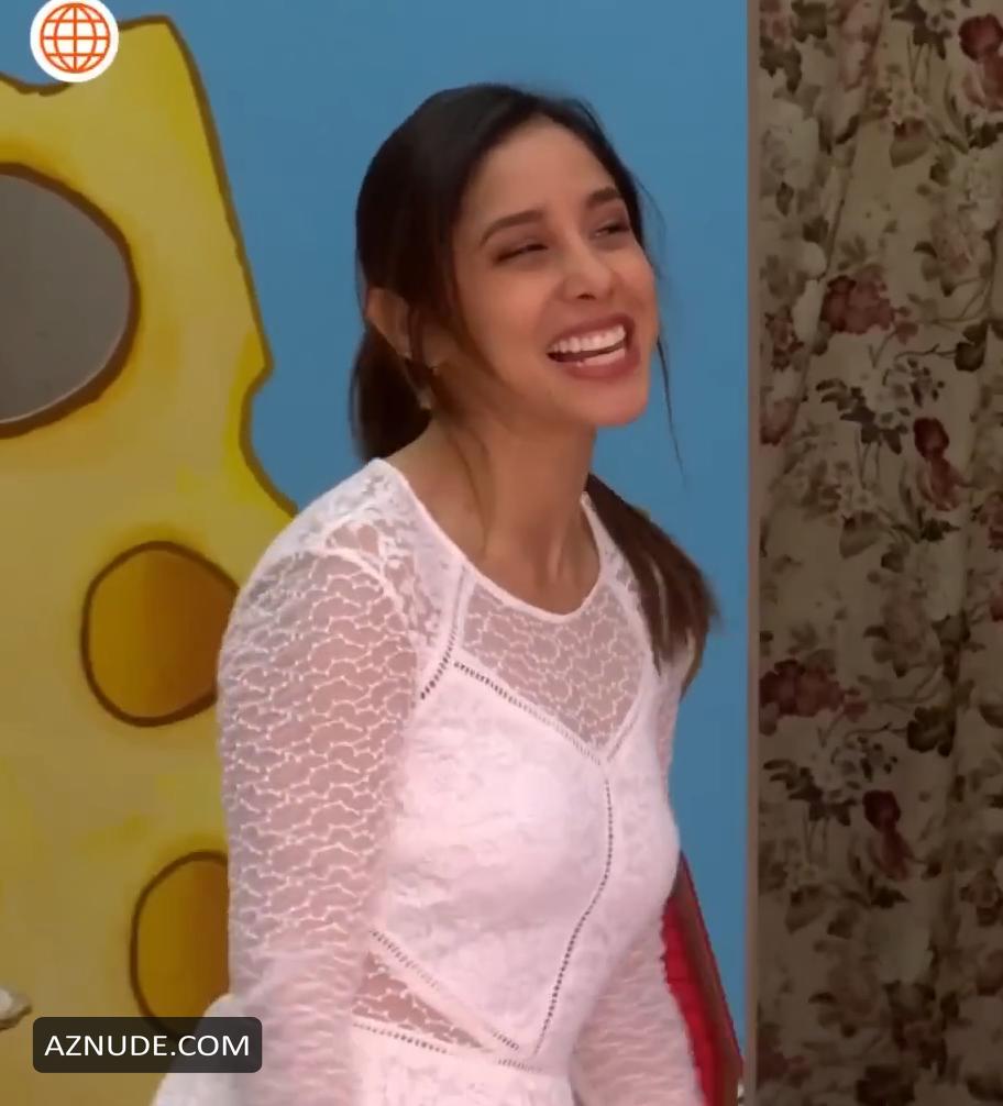 Ximena Palomino Cosio in Al Fondo Hay Sitio, photo 16