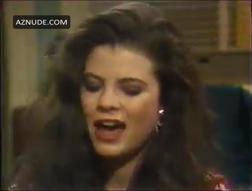 Yasmine Bleeth in Baywatch, photo 65