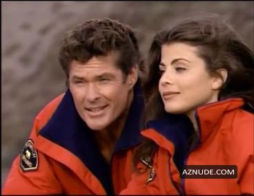 Yasmine Bleeth in Baywatch, photo 67